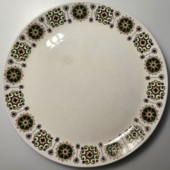 🇬🇧 Vintage Johnson Brothers Snow White MALAGA Dinner Plate - Picture 1 of 14